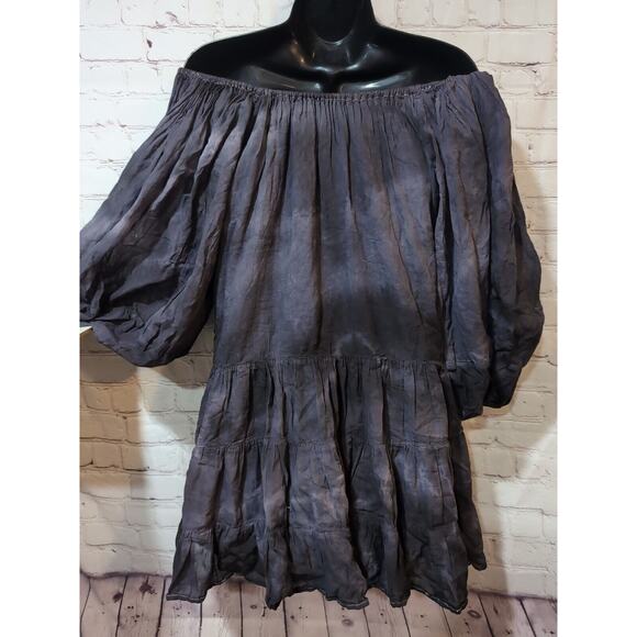 Elegant Off-Shoulder Gray Dress - Picture 6 of 12